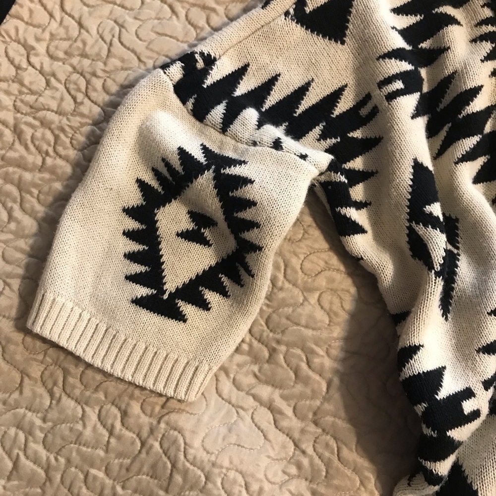 “LOVE CULTURE” Cardigan - Picture 6 of 10